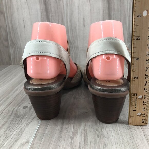 Aravon by New Balance Sandals Womens 7.5B White Tan Leather Hook and Loop Shoes - Picture 9 of 12